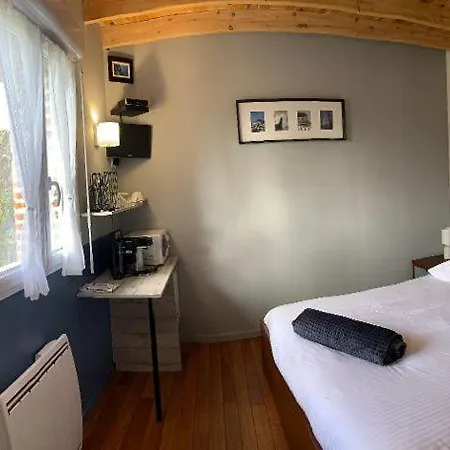 Le Clos Des 3 Pins 3*